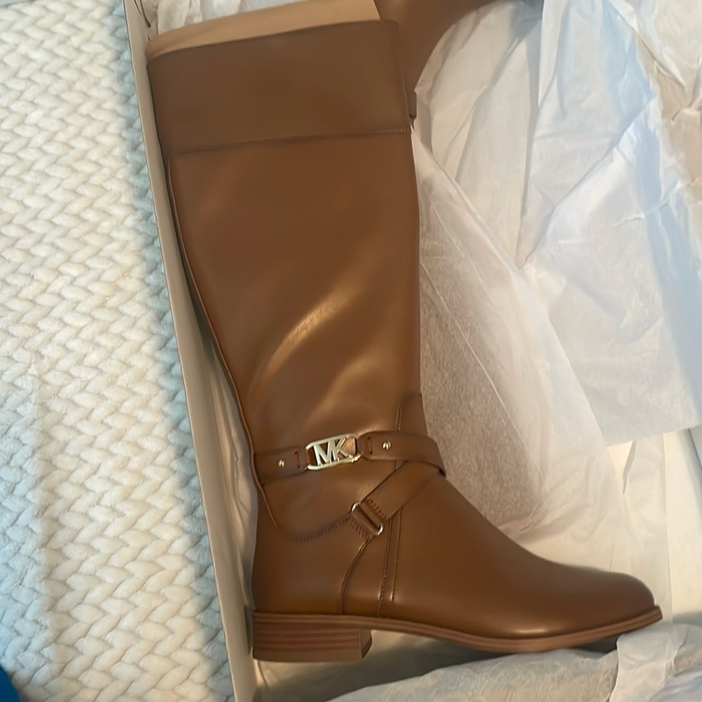 Michael kors boot